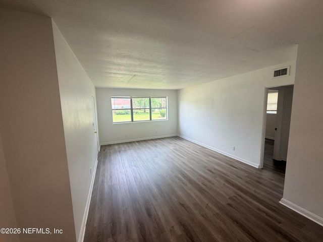 5452 PLAYA Way, Jacksonville, FL 32211