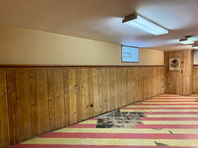 10416 S Sacramento Avenue, Chicago, IL 60655