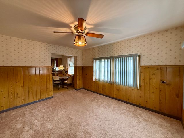 10416 S Sacramento Avenue, Chicago, IL 60655