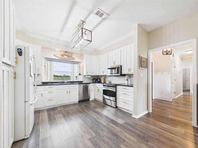 4610 Mustang Rd Road, Alvin, TX 77511