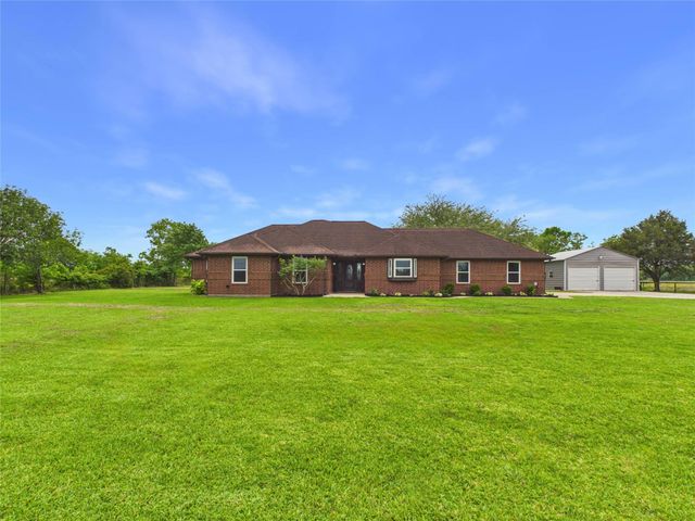 4610 Mustang Rd Road, Alvin, TX 77511