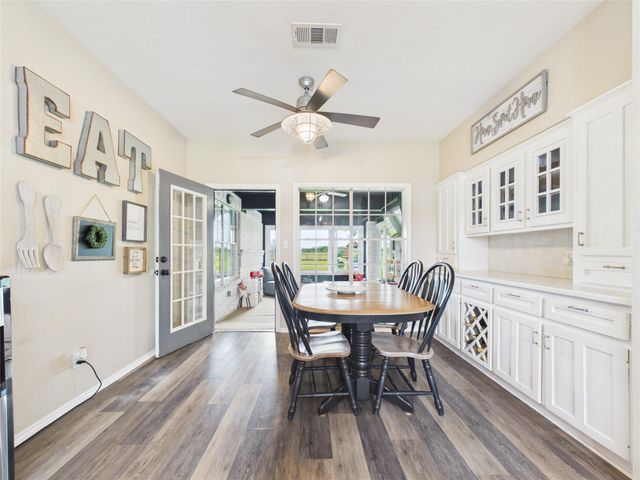 4610 Mustang Rd Road, Alvin, TX 77511