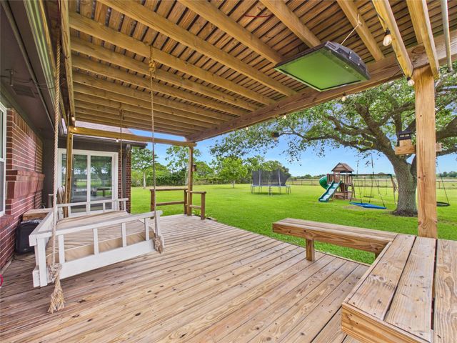4610 Mustang Rd Road, Alvin, TX 77511