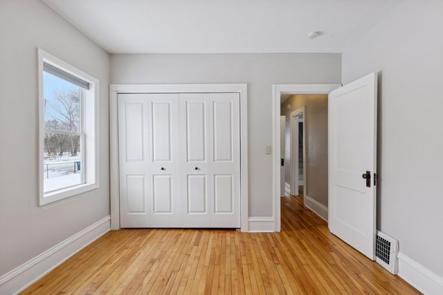 267 3rd Street NW, Forest Lake, MN 55025