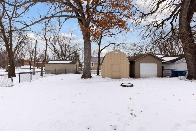 267 3rd Street NW, Forest Lake, MN 55025