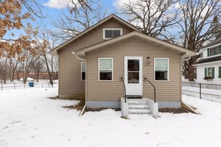 267 3rd Street NW, Forest Lake, MN 55025