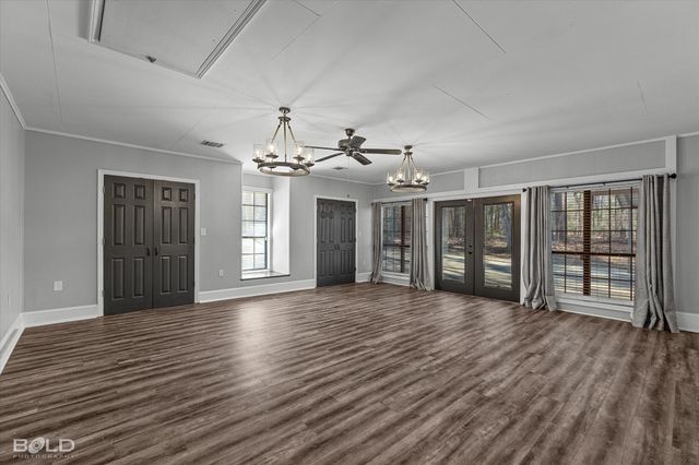 7568 Whistler Drive, Shreveport, LA 71107