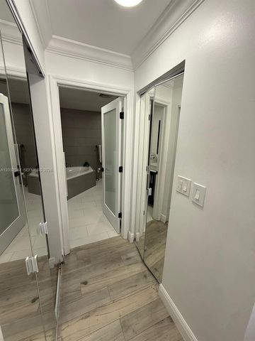 14832 SW 169th Ln, Miami, FL 33187