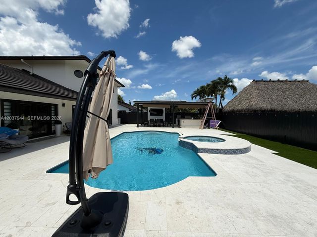 14832 SW 169th Ln, Miami, FL 33187