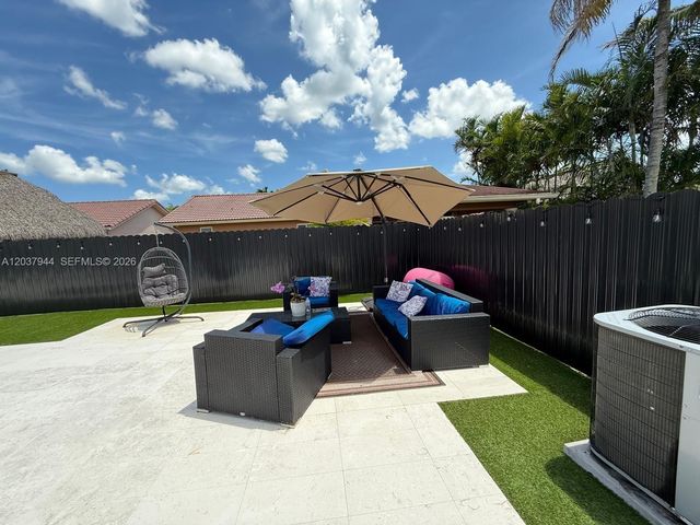14832 SW 169th Ln, Miami, FL 33187