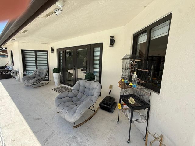 14832 SW 169th Ln, Miami, FL 33187