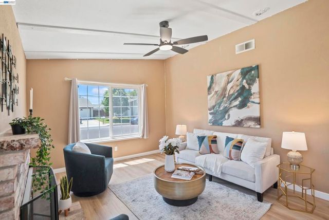 4118 Bristlecone Way, Livermore, CA 94551