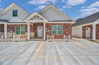126 Morris Court, Mcgregor, TX 76657