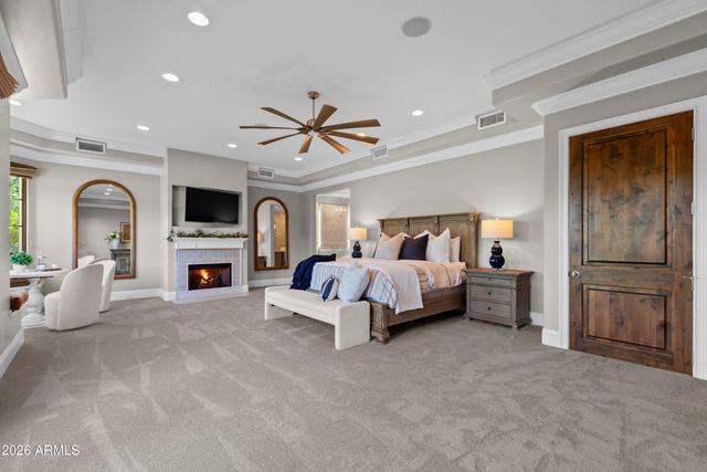 4909 N 45TH Place, Phoenix, AZ 85018