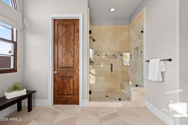 4909 N 45TH Place, Phoenix, AZ 85018