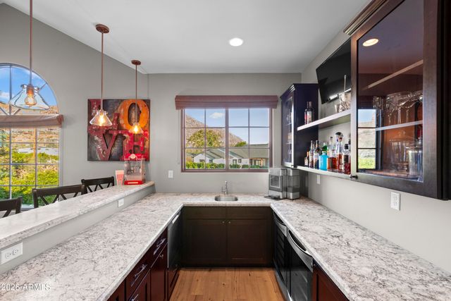 4909 N 45TH Place, Phoenix, AZ 85018