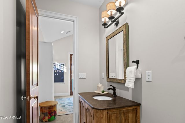 4909 N 45TH Place, Phoenix, AZ 85018