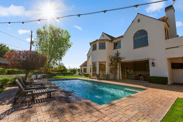 4909 N 45TH Place, Phoenix, AZ 85018