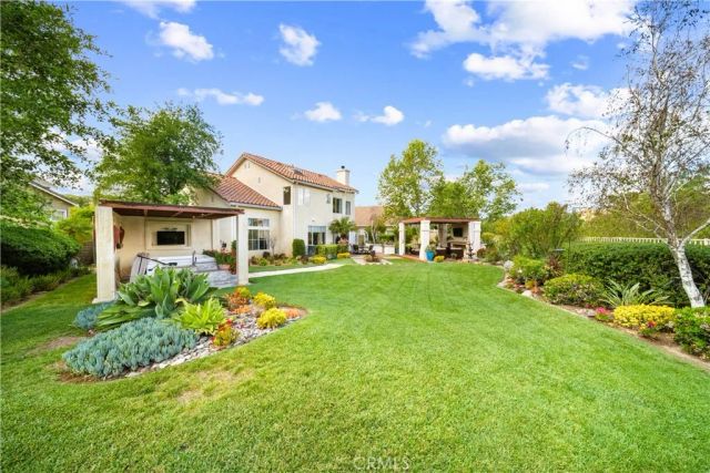 21634 Canyon Heights Circle, Saugus, CA 91390