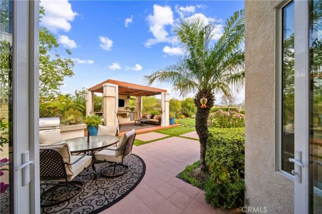 21634 Canyon Heights Circle, Saugus, CA 91390