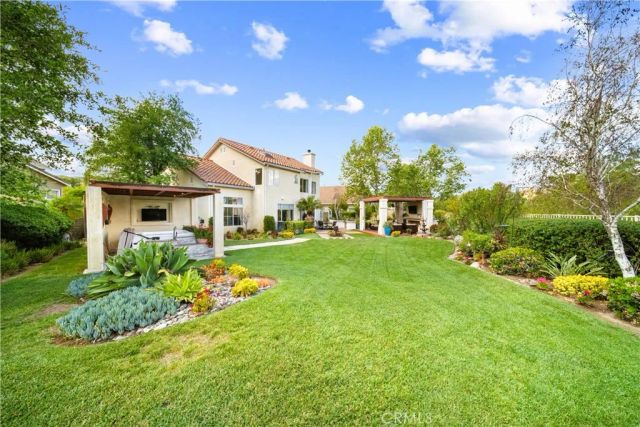 21634 Canyon Heights Circle, Saugus, CA 91390