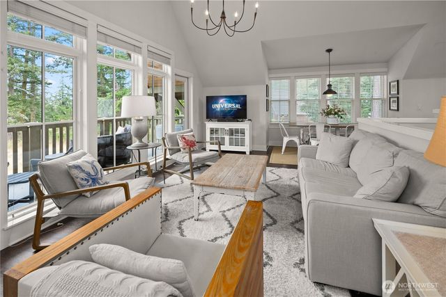 12 Cobblestone Lane, Friday Harbor, WA 98250