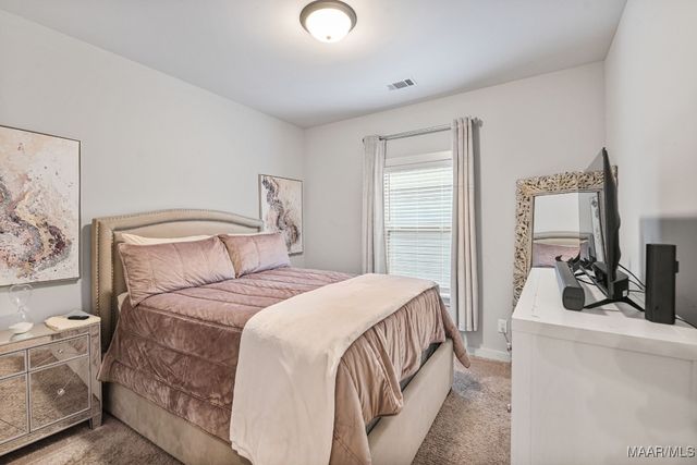 271 Hedgefield Drive, Prattville, AL 36066