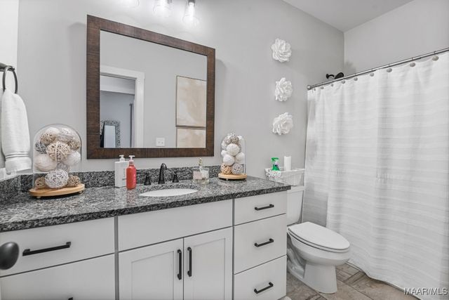 271 Hedgefield Drive, Prattville, AL 36066