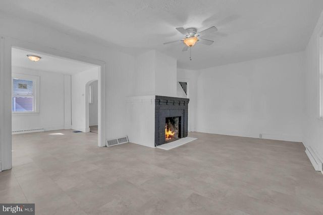 125 ROBBINS AVE, Ewing, NJ 08638