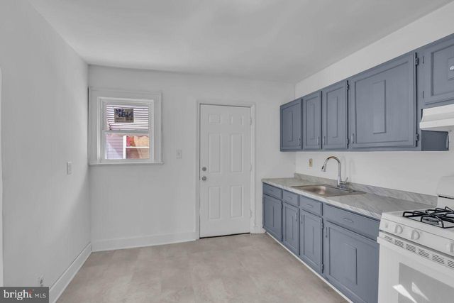 125 ROBBINS AVE, Ewing, NJ 08638