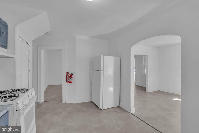 125 ROBBINS AVE, Ewing, NJ 08638