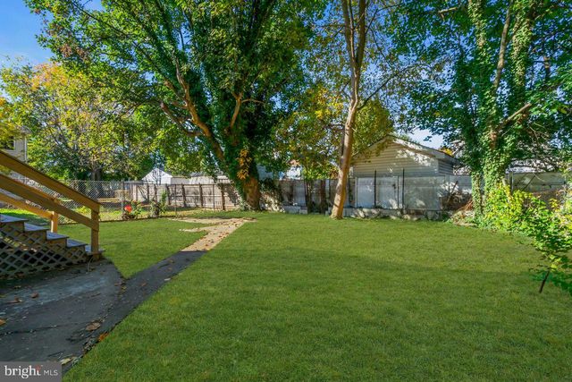 125 ROBBINS AVE, Ewing, NJ 08638