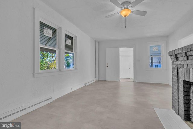 125 ROBBINS AVE, Ewing, NJ 08638