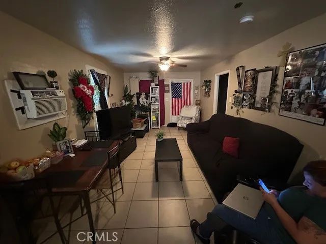 7685 Elm Street, San Bernardino, CA 92410
