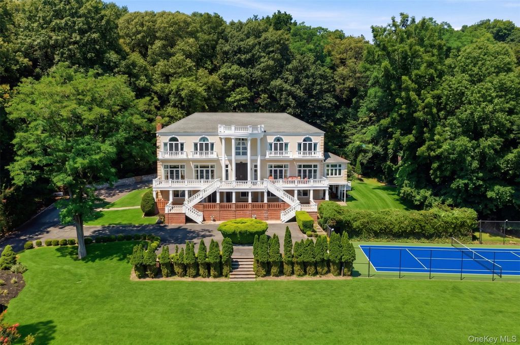 1007 W Shore Road, Mill Neck, NY 11765 — photo 2