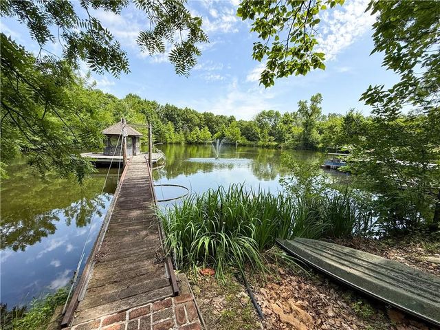 24604 E 327th Street, Harrisonville, MO 64701