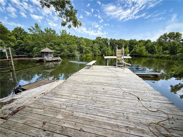 24604 E 327th Street, Harrisonville, MO 64701