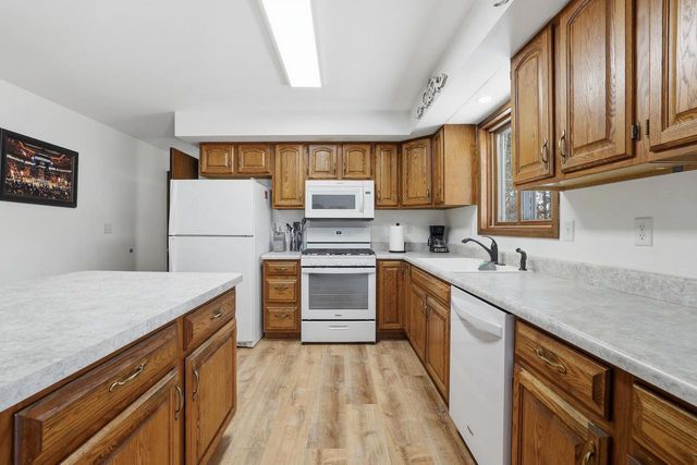 1756 JAYNES ROAD, Kronenwetter, WI 54455