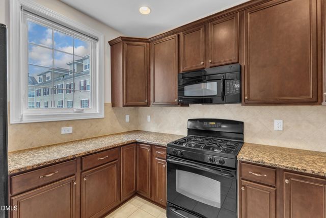 9211 Calabria Drive 104, Raleigh, NC 27617