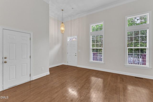 9211 Calabria Drive 104, Raleigh, NC 27617