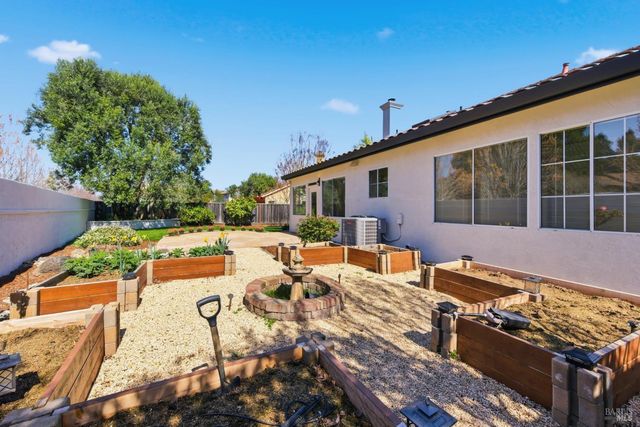 51 Regatta Way, Napa, CA 94559