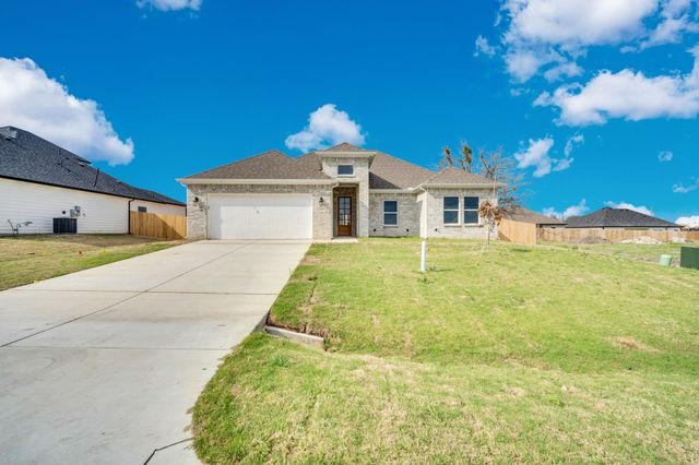 340 E Marshall Court, Palmer, TX 75152