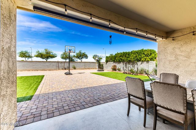 5628 N 109TH Avenue, Phoenix, AZ 85037