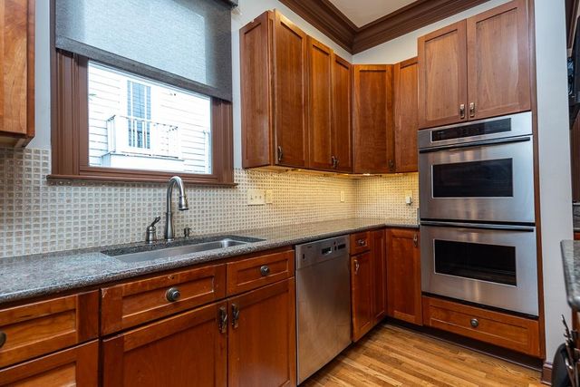 1020 ISLAND PARK DR, Memphis, TN 38103