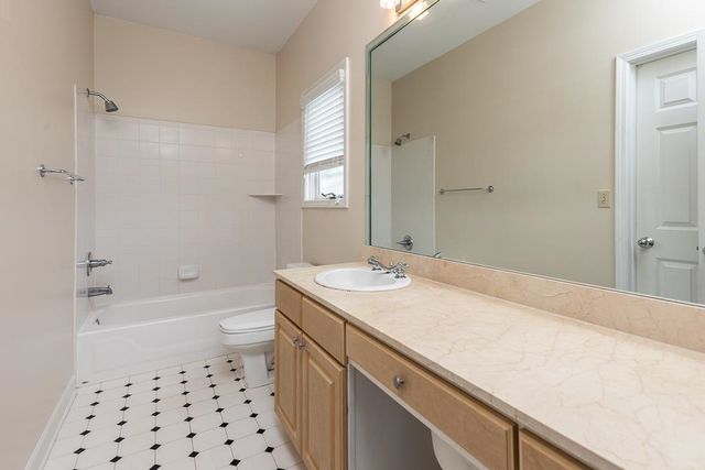 1020 ISLAND PARK DR, Memphis, TN 38103