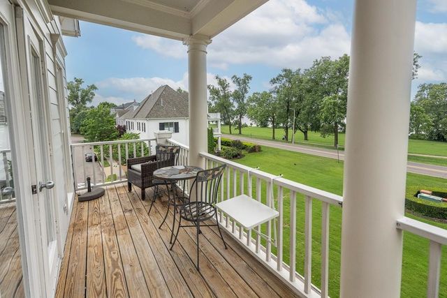 1020 ISLAND PARK DR, Memphis, TN 38103