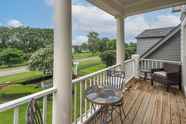 1020 ISLAND PARK DR, Memphis, TN 38103