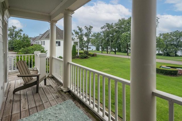 1020 ISLAND PARK DR, Memphis, TN 38103