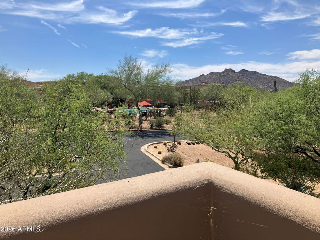 Image 32 of property listing at 36601 N Mule Train Road 13D, Carefree, AZ 85377