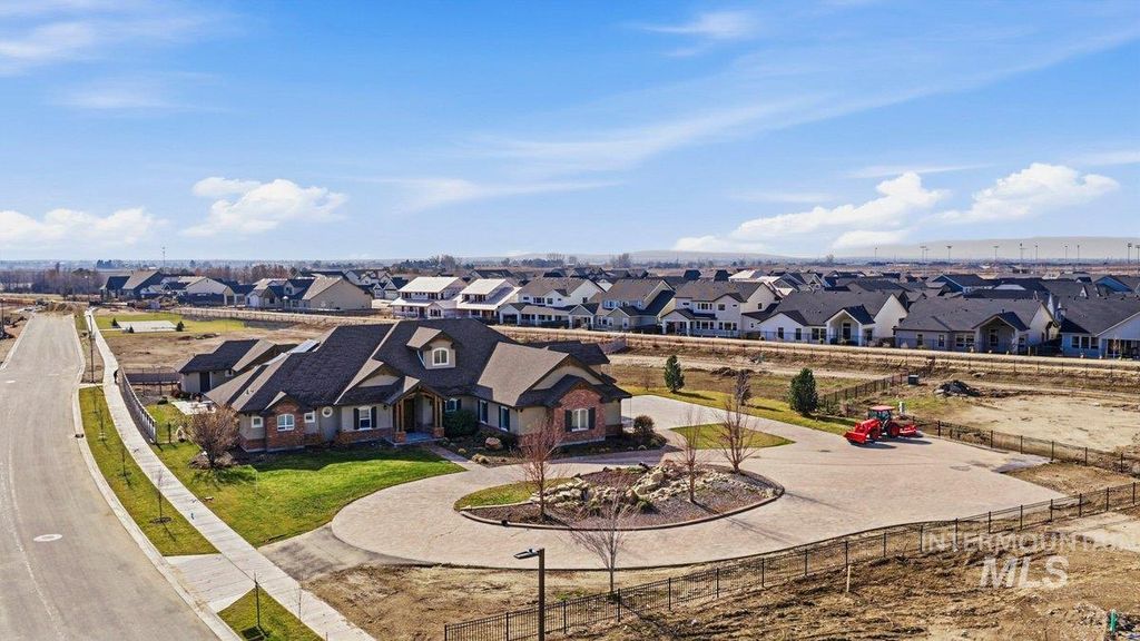 6519 S Raap Ranch Ln, Meridian, ID 83642